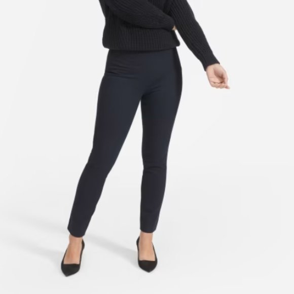 Everlane Pants - Everlane The Back-Slit Work Pant in Black sz 10